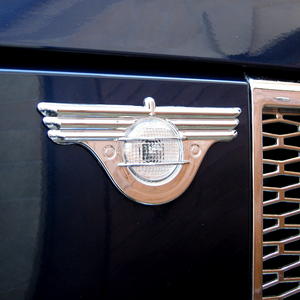 Range Rover L322 Chrome Side Repeater Surrounds - Winged Design Preview